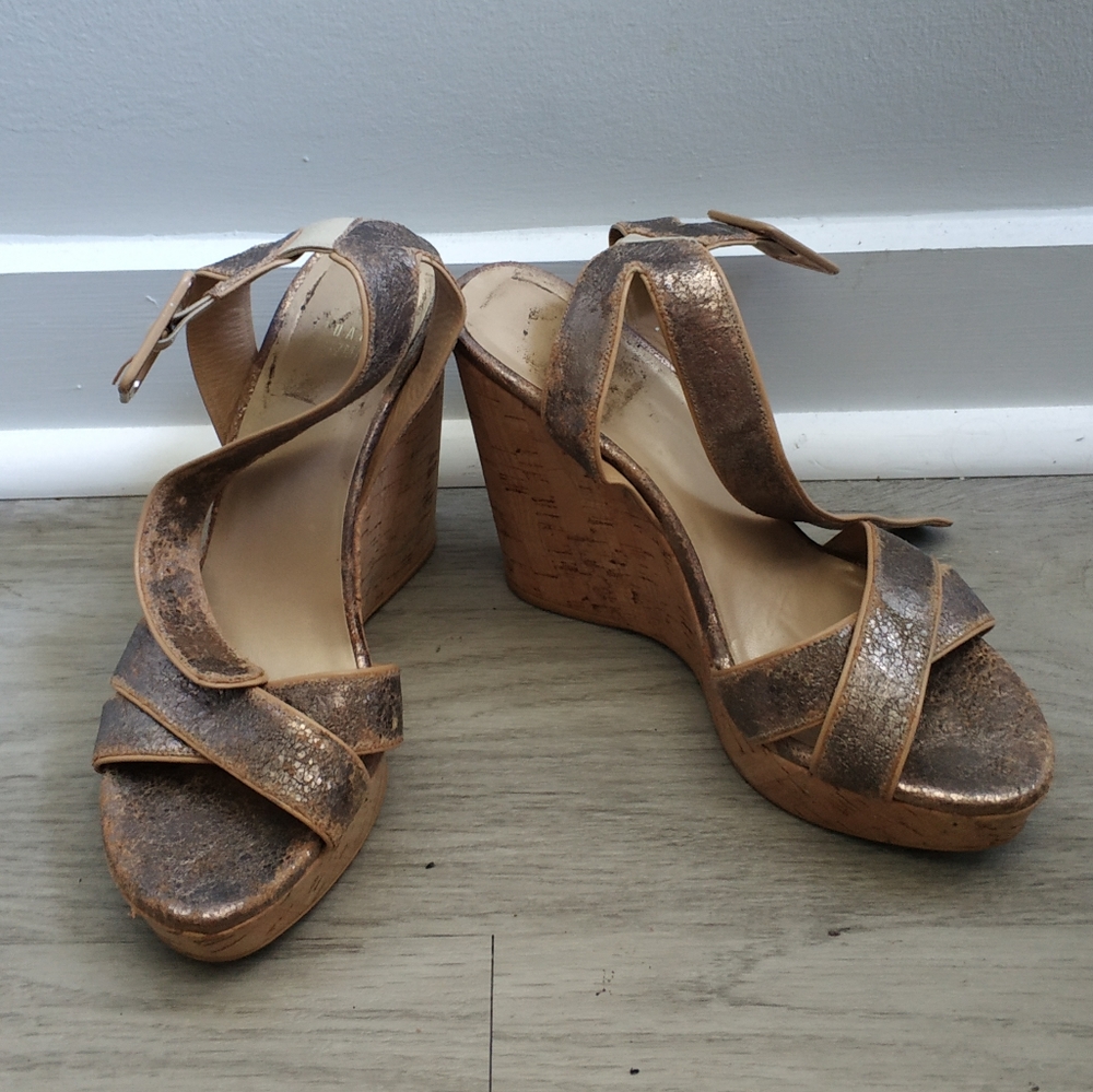 Stuart Weitzman golden chunky shoes